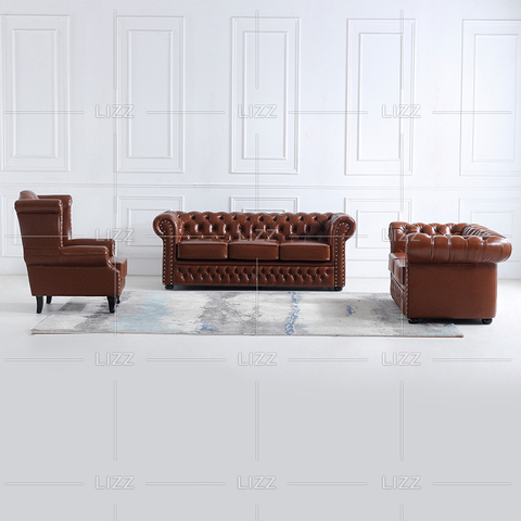Traditionelles dunkelbraunes Wohnzimmersofa