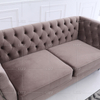 Übergroßes Chesterfield Sofa aus Samtstoff