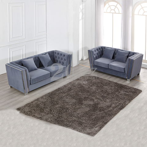 Traditionelles großes Wohnzimmersofa
